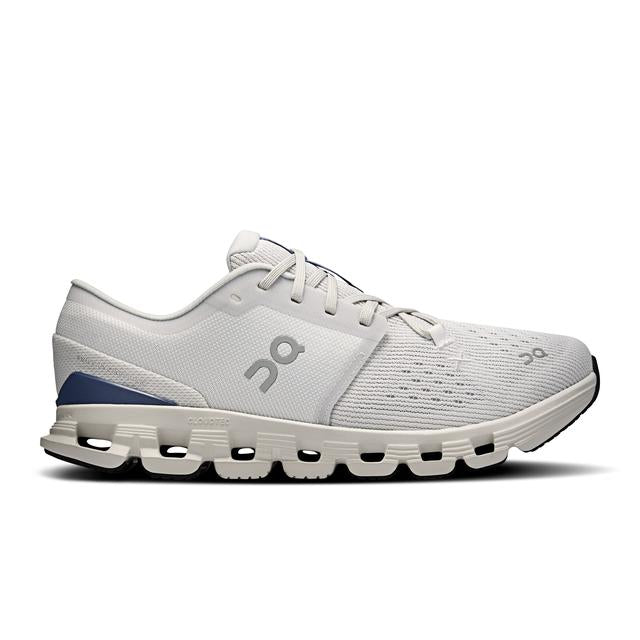 Womens Cloud X 4